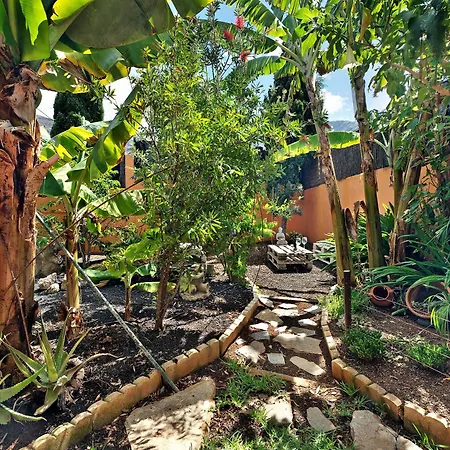 בית הארחה Energy Garden 3*